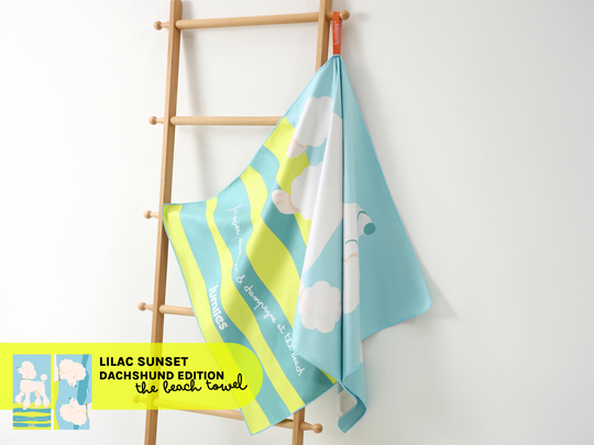 The Beach Towel (160×80 cm) – lightweight, quick-drying microfiber towel (Poodle Edition)
