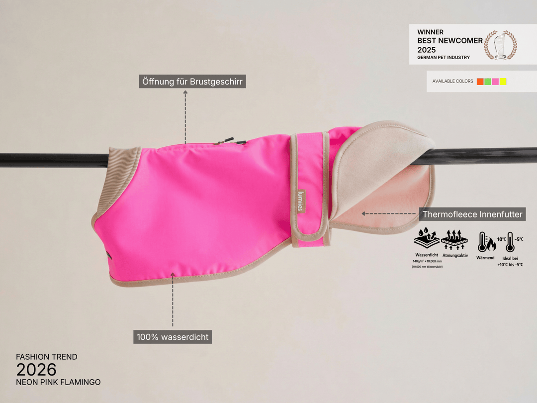 THE GLOW RAINCOAT regular - fit – Wasserdichter Hundemantel in Neonpink - lumiies - high visibility