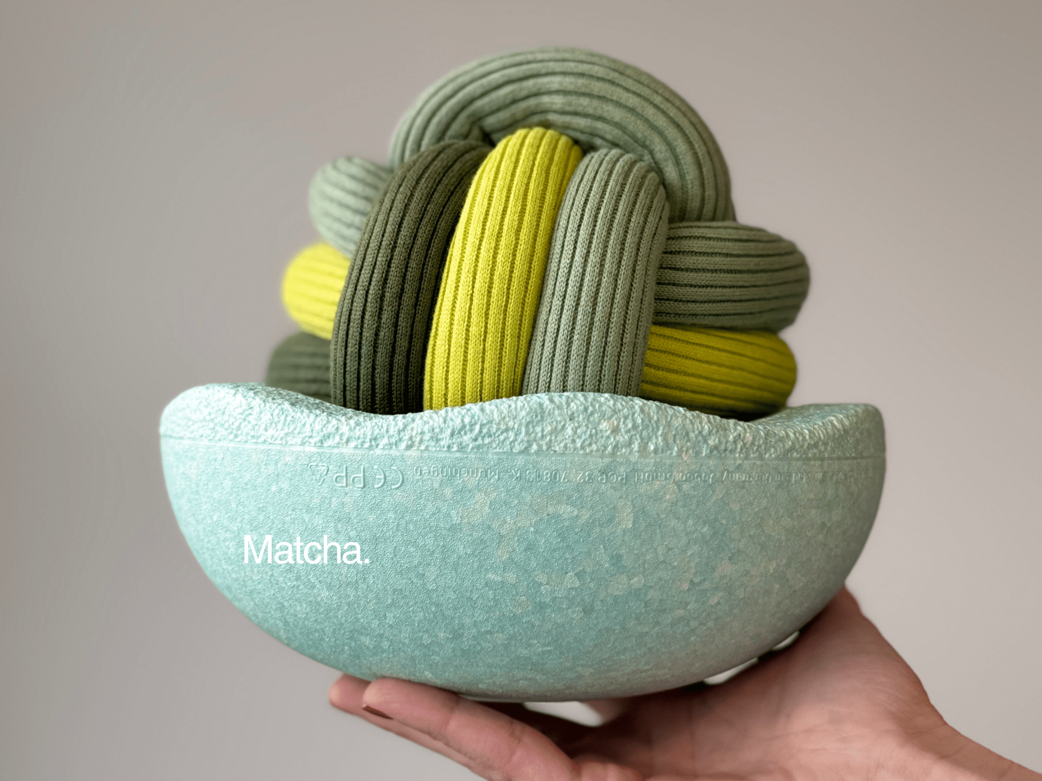 The Twisty Ball – Interaktiver Schnüffelball für Hunde - lumiies - high visibility